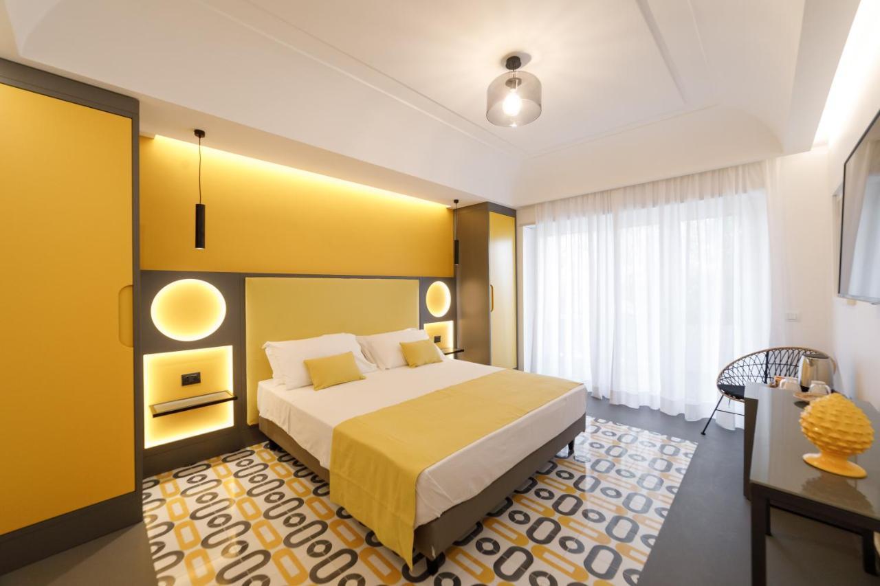 Akyra Suites Sorrento Esterno foto